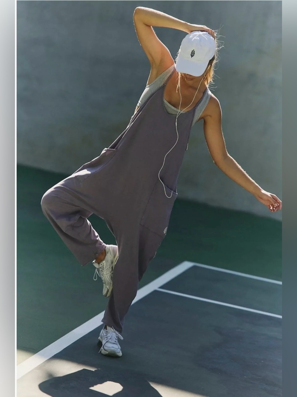 FP Movement Hot Shot Onesie, size M - Picture 3 of 4